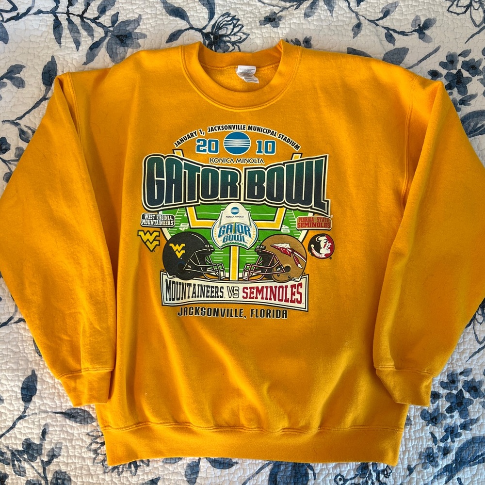 WVU Sweatshirt - 2010 Gator Bowl